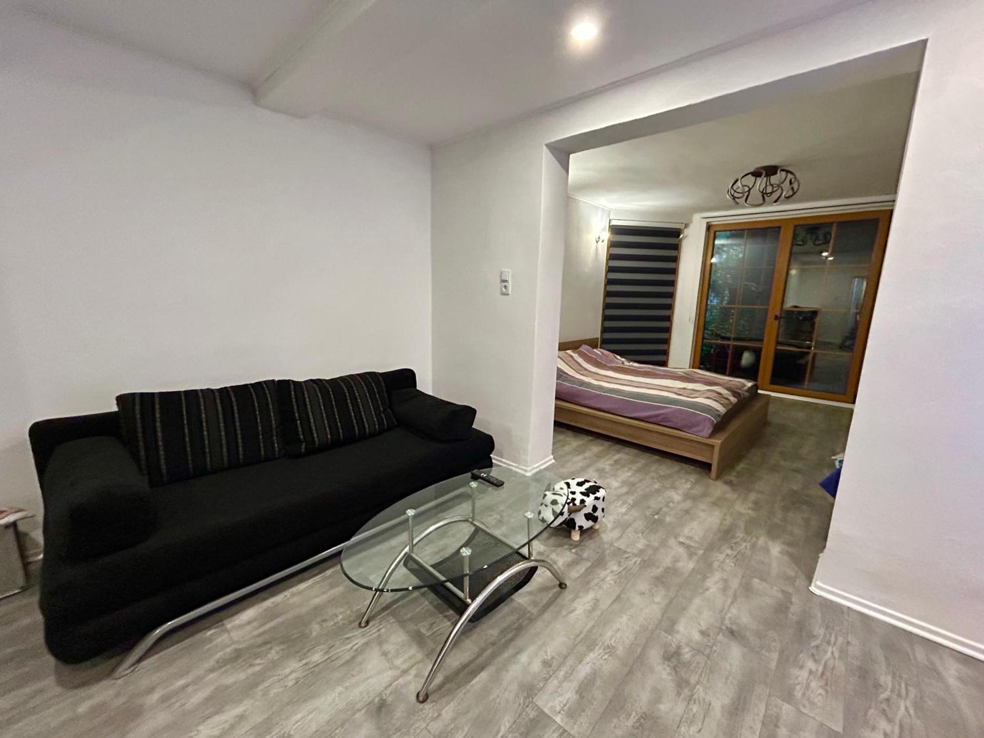 Peaceful Pleasure Apartment & Free Private Parking SJJ Buitenkant foto